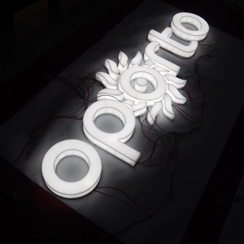 Image gallery marquee